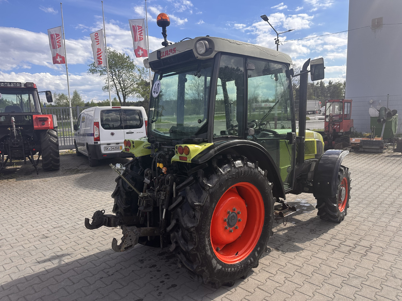 CLAAS NECTIS 257F - Traktor: obrázok 4 CLAAS NECTIS 257F - Traktor: obrázok 4