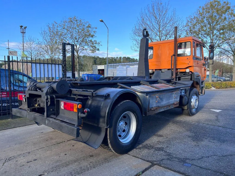 DAF 1900 TURBO 4X4 HOOKLIFT - Hákový nosič kontajnerov: obrázok 5 DAF 1900 TURBO 4X4 HOOKLIFT - Hákový nosič kontajnerov: obrázok 5