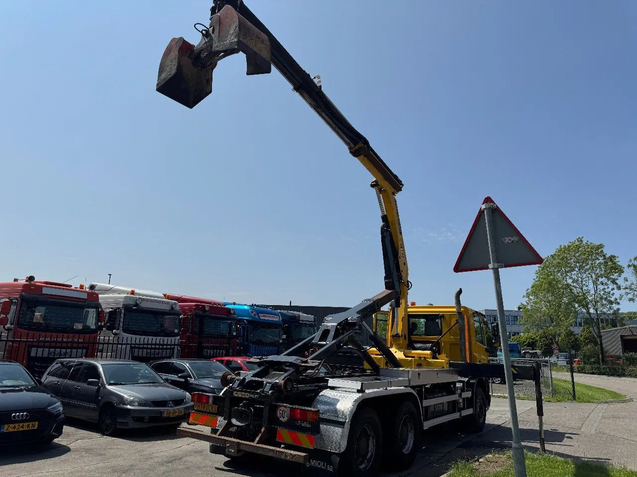 DAF CF 85.410 6X4 - EURO 5 + PALFINGER PK15500 + REM - Hákový nosič kontajnerov, Auto s hydraulickou rukou: obrázok 3 DAF CF 85.410 6X4 - EURO 5 + PALFINGER PK15500 + REM - Hákový nosič kontajnerov, Auto s hydraulickou rukou: obrázok 3