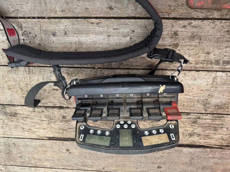 DAF CF 85.460 8X2 HIAB 477E-7 + JIB 75X + REMOTE CONTROL - Auto s hydraulickou rukou: obrázok 5 DAF CF 85.460 8X2 HIAB 477E-7 + JIB 75X + REMOTE CONTROL - Auto s hydraulickou rukou: obrázok 5