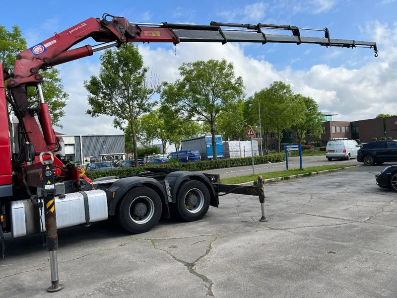 DAF XF 105.460 6X4 EURO 5 + HMF 4220 K6 + REMOTE CONTROL + RETARDER - Auto s hydraulickou rukou: obrázok 4 DAF XF 105.460 6X4 EURO 5 + HMF 4220 K6 + REMOTE CONTROL + RETARDER - Auto s hydraulickou rukou: obrázok 4
