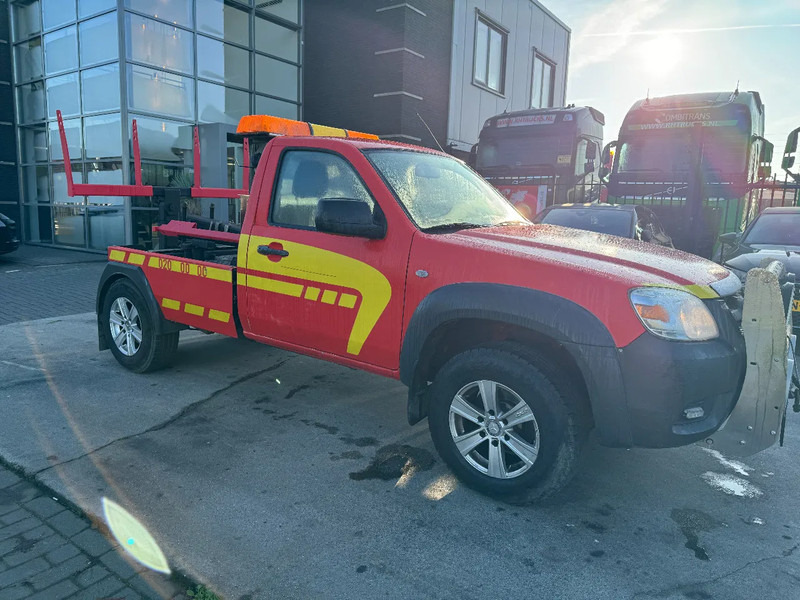 Mazda BT-50 4X4 + TOW TRUCK + DOUBLE WINCH + REMOTE - Dodávka: obrázok 3 Mazda BT-50 4X4 + TOW TRUCK + DOUBLE WINCH + REMOTE - Dodávka: obrázok 3