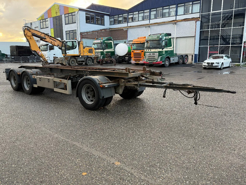 GS 3 AXLE - SAF + LIFTING AXLE - Príves preprava kontajnerov/ Výmenná nadstavba: obrázok 3 GS 3 AXLE - SAF + LIFTING AXLE - Príves preprava kontajnerov/ Výmenná nadstavba: obrázok 3