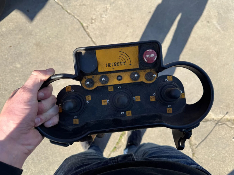 Hákový nosič kontajnerov, Auto s hydraulickou rukou Ginaf M 3232 S 6X2 - EURO 2 + PALFINGER PK19000 + REMOTE + PALIFT HOOK: obrázok 10