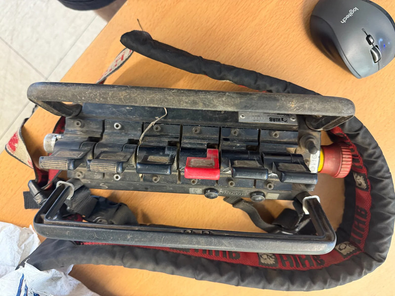 Hiab R330-F4 REMOTE CONTROLE AN STAMPS, HATZ MOTOR - Výložník: obrázok 4 Hiab R330-F4 REMOTE CONTROLE AN STAMPS, HATZ MOTOR - Výložník: obrázok 4