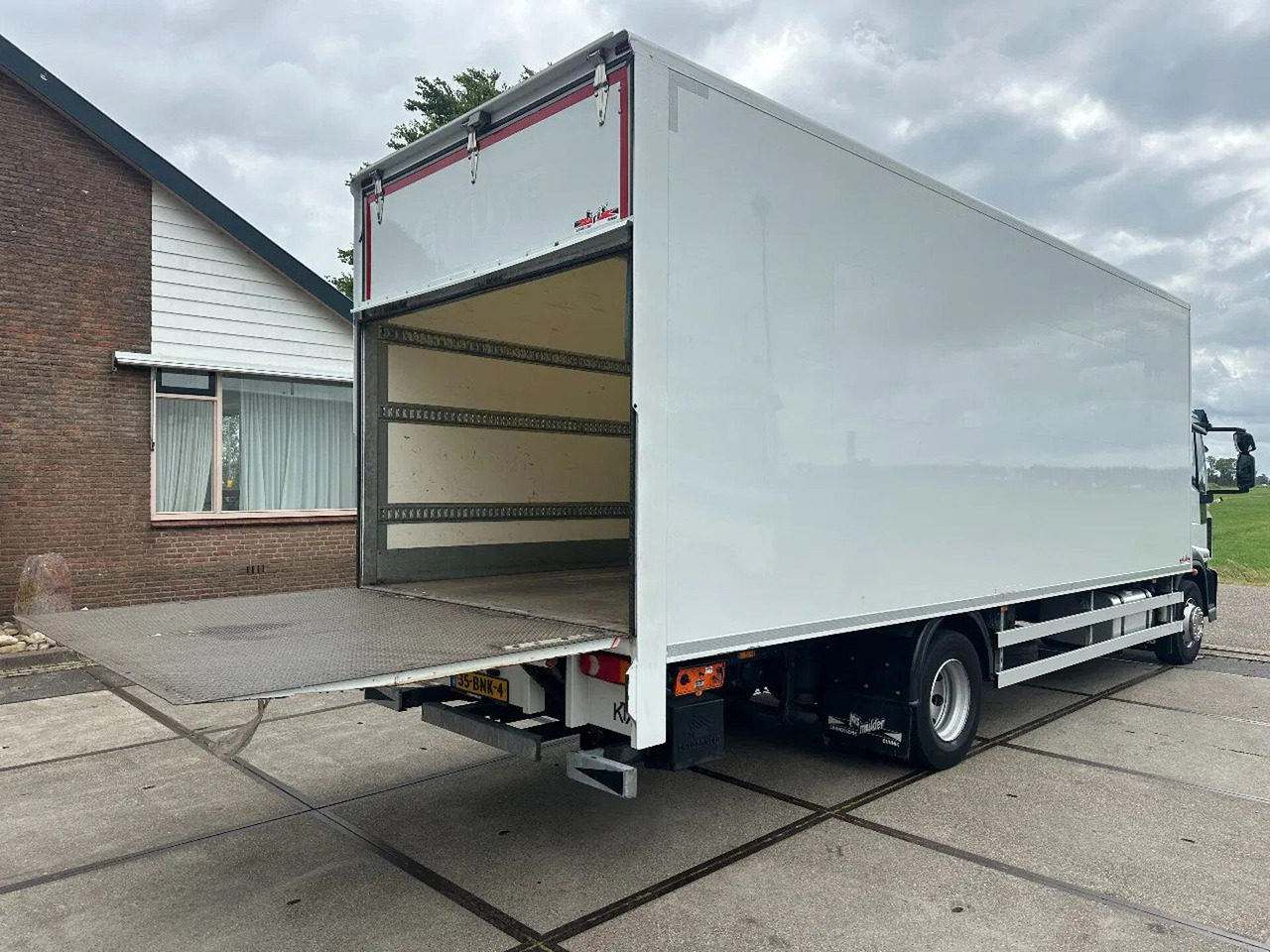 Iveco ML 150 -220, DHOLLANDIA LIFT, BOX 760X250X250 CM - Skříňový nákladní auto: obrázok 4 Iveco ML 150 -220, DHOLLANDIA LIFT, BOX 760X250X250 CM - Skříňový nákladní auto: obrázok 4