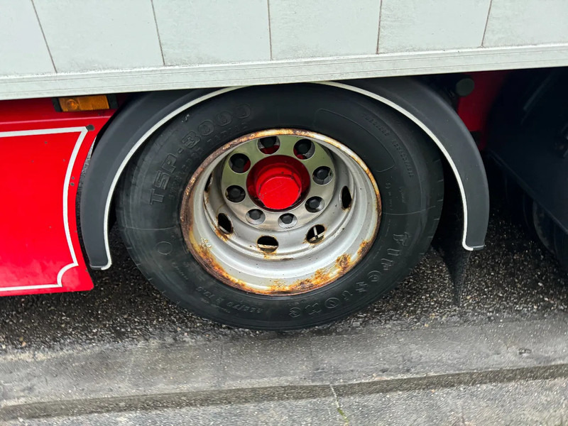 Príves skriňové KEL-BERG D24B3 - 3 AXLE BPW + ZEPRO ZHD 250-155 MA: obrázok 10 Príves skriňové KEL-BERG D24B3 - 3 AXLE BPW + ZEPRO ZHD 250-155 MA: obrázok 10