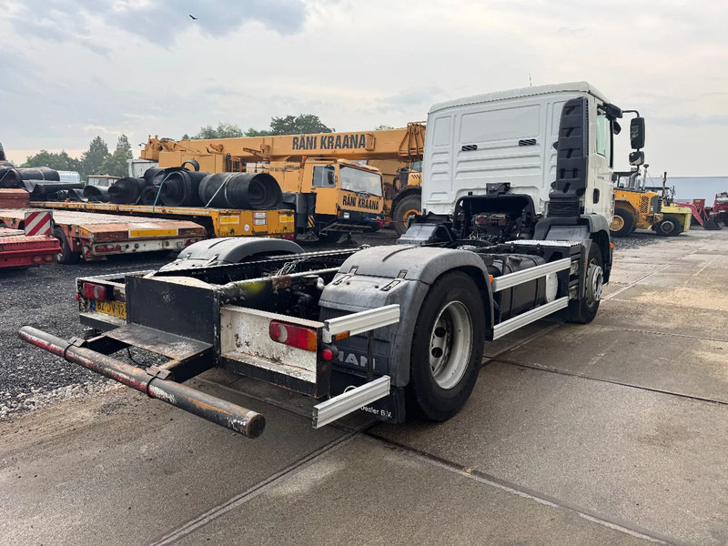 MAN TGM 18.340 4X2 EURO 5 CHASSIS - Podvozek s kabinou: obrázok 4 MAN TGM 18.340 4X2 EURO 5 CHASSIS - Podvozek s kabinou: obrázok 4