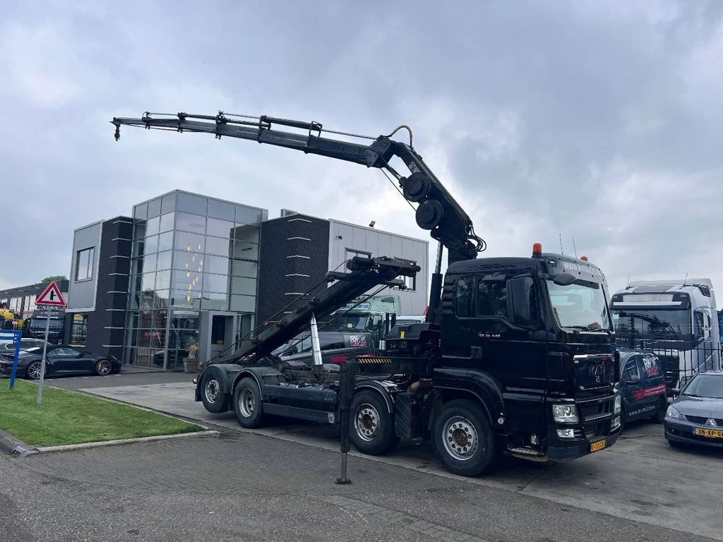 MAN TGS 35.440 8X2-4 + HIAB 220C-5 REMOTE + CABLE LI - Nákladne vozidlo - káblový systém, Auto s hydraulickou rukou: obrázok 1 MAN TGS 35.440 8X2-4 + HIAB 220C-5 REMOTE + CABLE LI - Nákladne vozidlo - káblový systém, Auto s hydraulickou rukou: obrázok 1