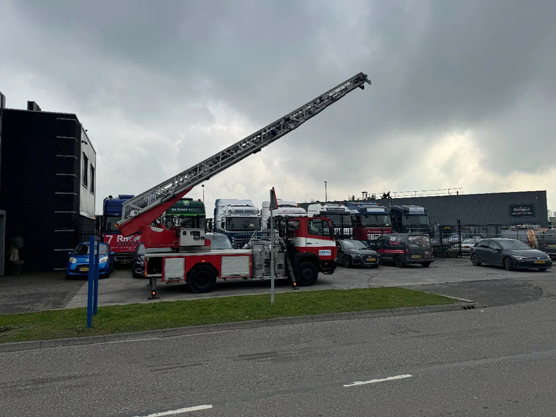 Mercedes-Benz 1120 OF MAGIRUS 24 METER + KORF + SLANGS - Hasičské vozidlo: obrázok 4 Mercedes-Benz 1120 OF MAGIRUS 24 METER + KORF + SLANGS - Hasičské vozidlo: obrázok 4