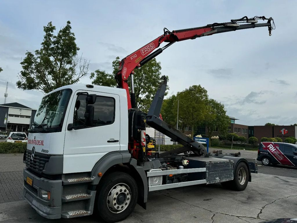 Mercedes-Benz Atego 1923 + 2011 FASSI F110 + 2011 VDS HOOKLIFT - Auto s hydraulickou rukou, Hákový nosič kontajnerov: obrázok 3 Mercedes-Benz Atego 1923 + 2011 FASSI F110 + 2011 VDS HOOKLIFT - Auto s hydraulickou rukou, Hákový nosič kontajnerov: obrázok 3