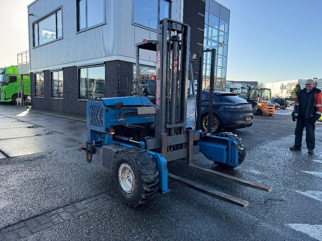 Moffett M5 20.3 2 TONS + SIDESHIFT - M5 20.3 KOOIAAP HEF - Závesný vysokozdvižný vozík: obrázok 3 Moffett M5 20.3 2 TONS + SIDESHIFT - M5 20.3 KOOIAAP HEF - Závesný vysokozdvižný vozík: obrázok 3