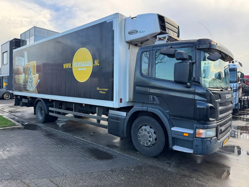 Scania P230 4X2 - EURO 4 + CARRIER SUPRA 950 MT + DHOLLANDIA LIFT - Chladirenské nákladné vozidlo: obrázok 3 Scania P230 4X2 - EURO 4 + CARRIER SUPRA 950 MT + DHOLLANDIA LIFT - Chladirenské nákladné vozidlo: obrázok 3