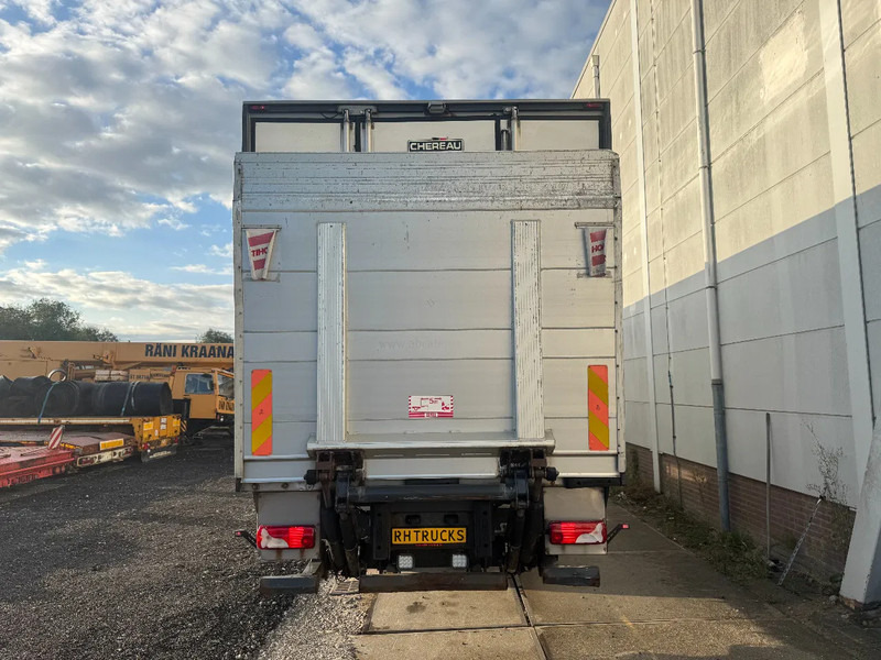 Scania P280 6X2 EURO 6 CHEREAU CARRIER SUPRA 1250 D/E SILENT - Chladirenské nákladné vozidlo: obrázok 4 Scania P280 6X2 EURO 6 CHEREAU CARRIER SUPRA 1250 D/E SILENT - Chladirenské nákladné vozidlo: obrázok 4