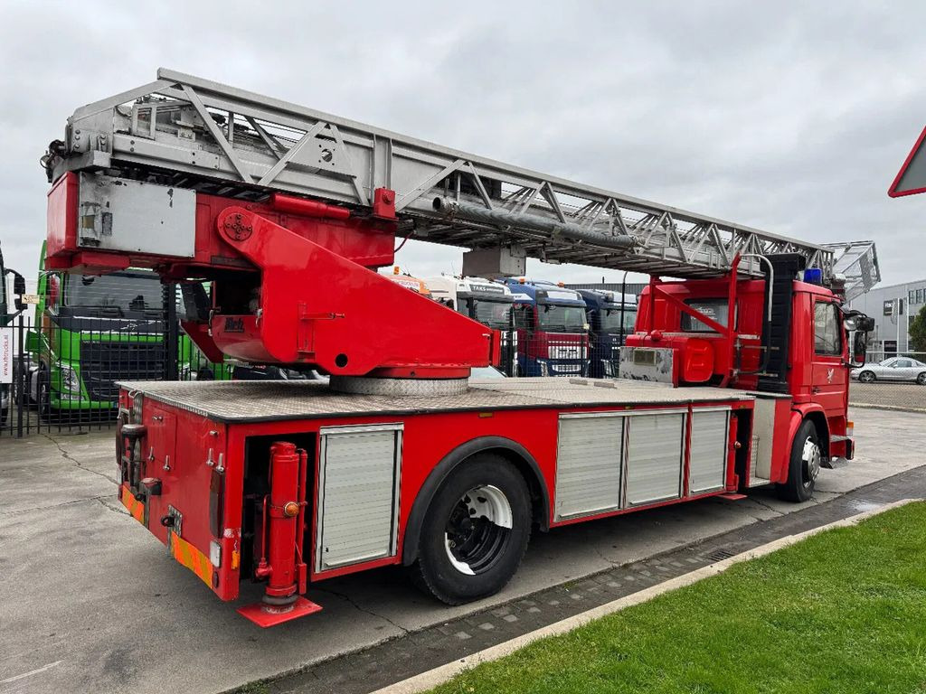 Scania P82 4X2 - FIRE TRUCK - 30M LIFT - Hasičské vozidlo: obrázok 4 Scania P82 4X2 - FIRE TRUCK - 30M LIFT - Hasičské vozidlo: obrázok 4