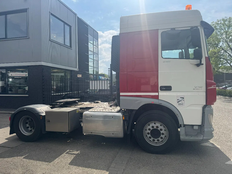 DAF XF 440 4X2 EURO 6 STANDKLIMA NIGHT LOCK - Ťahač: obrázok 4 DAF XF 440 4X2 EURO 6 STANDKLIMA NIGHT LOCK - Ťahač: obrázok 4