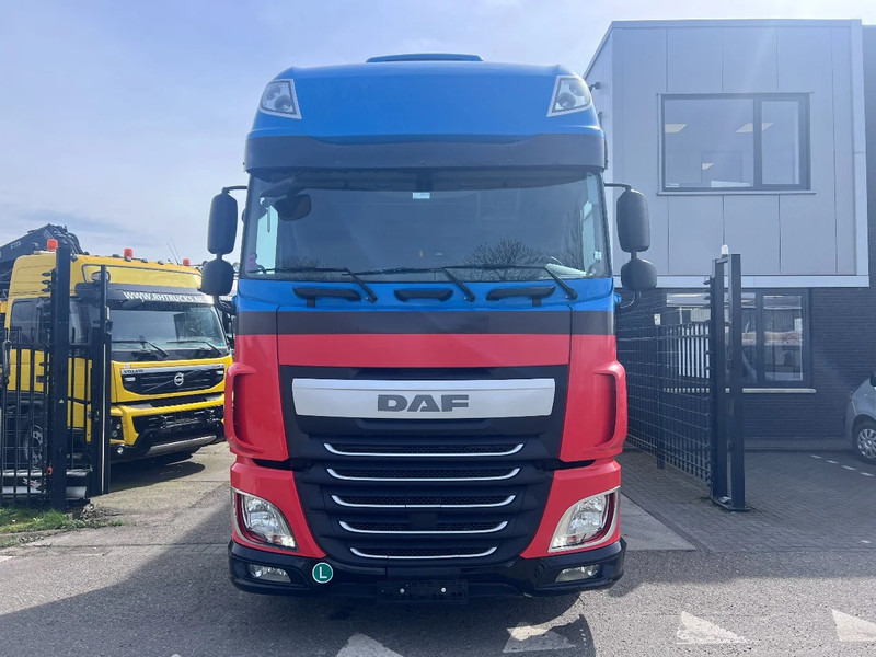 DAF XF 440 SSC 4X2 EURO 6 VOLUME - Ťahač: obrázok 2 DAF XF 440 SSC 4X2 EURO 6 VOLUME - Ťahač: obrázok 2