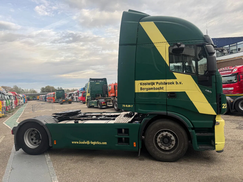 Iveco Stralis 460 4X2 EURO 6 SKIRTS AIRCO RADIO - Ťahač: obrázok 4 Iveco Stralis 460 4X2 EURO 6 SKIRTS AIRCO RADIO - Ťahač: obrázok 4