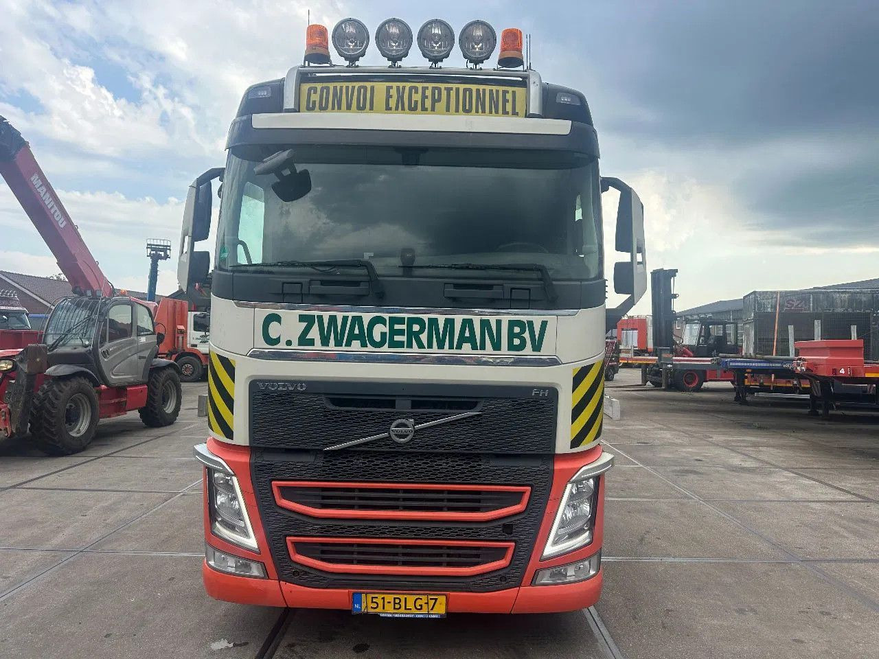 Volvo FH 13.540 8X4, 150 TON, INTARDER, 566862 KM - Ťahač: obrázok 2 Volvo FH 13.540 8X4, 150 TON, INTARDER, 566862 KM - Ťahač: obrázok 2