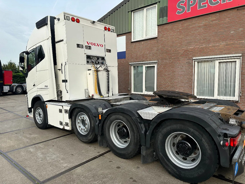 Ťahač Volvo FH 16.750 8X4, 180 TON POWER STEERING HYDRAULIC: obrázok 6