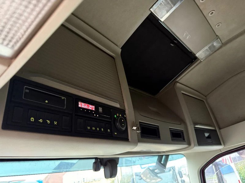 Ťahač Volvo FH 540 6X2 EURO 6 + STEERING & LIFTING AXLE + Volvo Dynamic Steering: obrázok 11 Ťahač Volvo FH 540 6X2 EURO 6 + STEERING & LIFTING AXLE + Volvo Dynamic Steering: obrázok 11