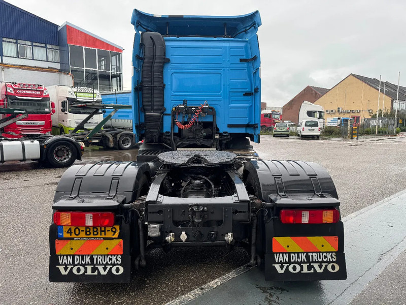 Volvo FM 330 4X2 EURO 5 ONLY 519.822 KM SPOILERS HOLLAND TRUCK - Ťahač: obrázok 5 Volvo FM 330 4X2 EURO 5 ONLY 519.822 KM SPOILERS HOLLAND TRUCK - Ťahač: obrázok 5