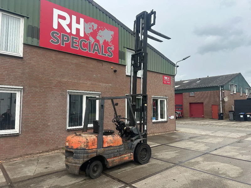 Toyota 6FDF 30 3 TO - Vysokozdvižný vozík: obrázok 2 Toyota 6FDF 30 3 TO - Vysokozdvižný vozík: obrázok 2