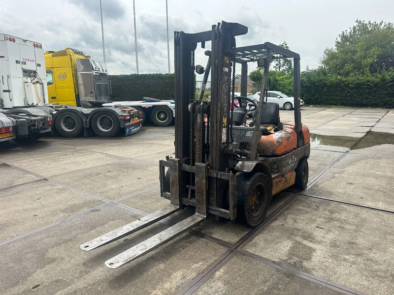 Toyota 6FDF 30 3 TO - Vysokozdvižný vozík: obrázok 3 Toyota 6FDF 30 3 TO - Vysokozdvižný vozík: obrázok 3