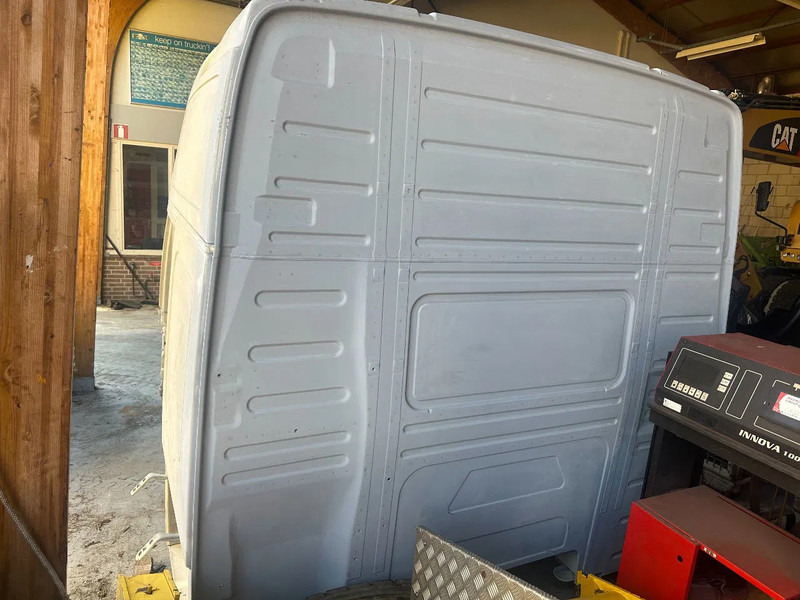 Volvo FH XL - Kabína a interiér pre Nákladné auto: obrázok 4 Volvo FH XL - Kabína a interiér pre Nákladné auto: obrázok 4