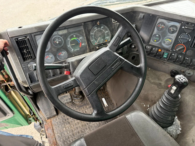 Nákladne vozidlo - káblový systém Volvo FL 12.420 6X2 MANUAL GEAR / FULL STEEL SUSP. / 10 TYRES / HUB REDUCT. + CABLELIFT TIPPER + CONTAINER FLATBED: obrázok 15