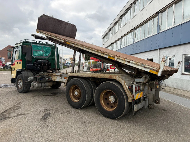 Nákladne vozidlo - káblový systém Volvo FL 12.420 6X2 MANUAL GEAR / FULL STEEL SUSP. / 10 TYRES / HUB REDUCT. + CABLELIFT TIPPER + CONTAINER FLATBED: obrázok 6