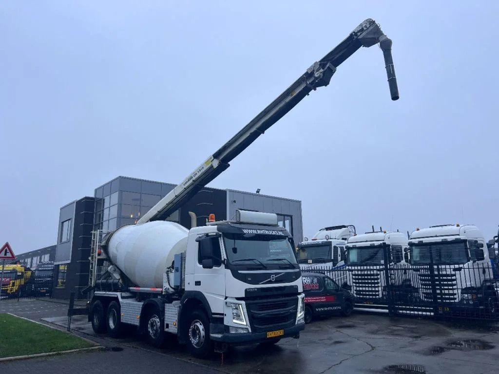 Volvo FM 410 8X4 MIXER 9m3 + LIEBHERR CONVEYOR BELT - Domiešavač: obrázok 1 Volvo FM 410 8X4 MIXER 9m3 + LIEBHERR CONVEYOR BELT - Domiešavač: obrázok 1