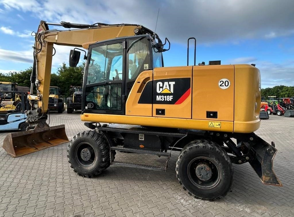 CAT M 318 F - Kolesové rýpadlo: obrázok 4 CAT M 318 F - Kolesové rýpadlo: obrázok 4