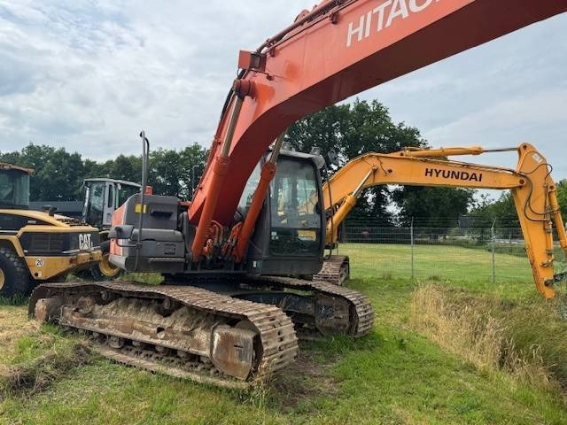 HITACHI ZX 210LC - Pásové rýpadlo: obrázok 3 HITACHI ZX 210LC - Pásové rýpadlo: obrázok 3