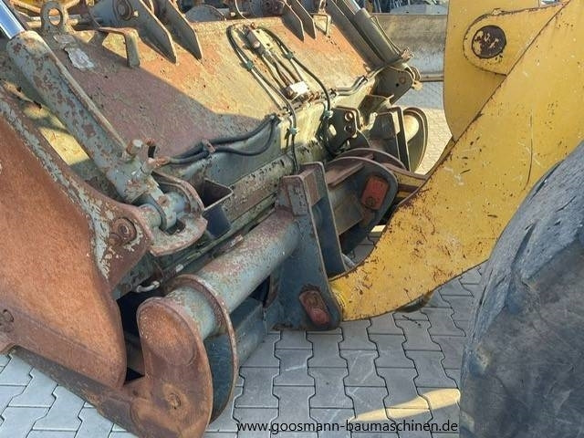 KOMATSU WA320-5 - Kolesový nakladač: obrázok 5 KOMATSU WA320-5 - Kolesový nakladač: obrázok 5