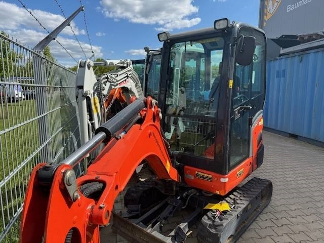 KUBOTA KX018-4 - Mini rýpadlo: obrázok 3 KUBOTA KX018-4 - Mini rýpadlo: obrázok 3