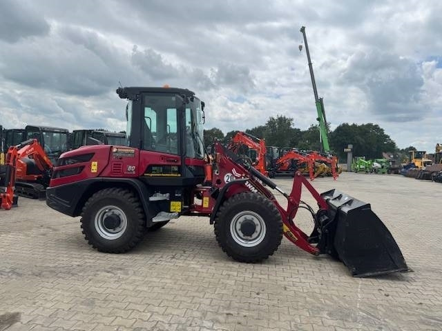 Yanmar V 80-5 - Kolesový nakladač: obrázok 3 Yanmar V 80-5 - Kolesový nakladač: obrázok 3