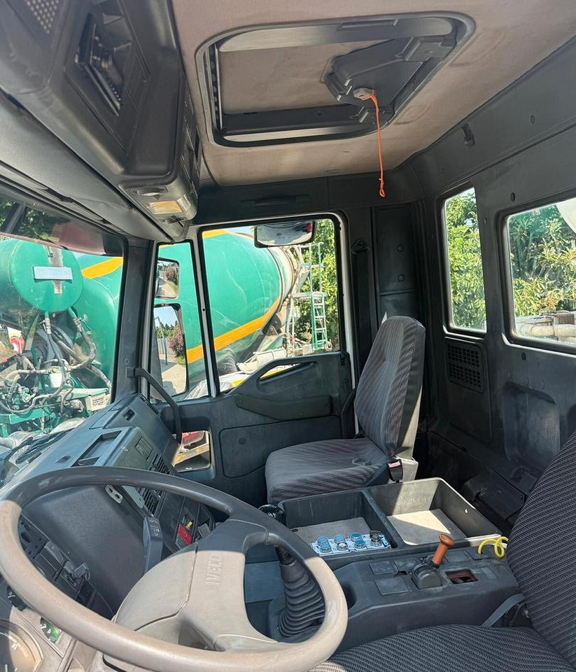Autobetoniera Iveco 410 37 , 4 assi - Domiešavač: obrázok 2 Autobetoniera Iveco 410 37 , 4 assi - Domiešavač: obrázok 2