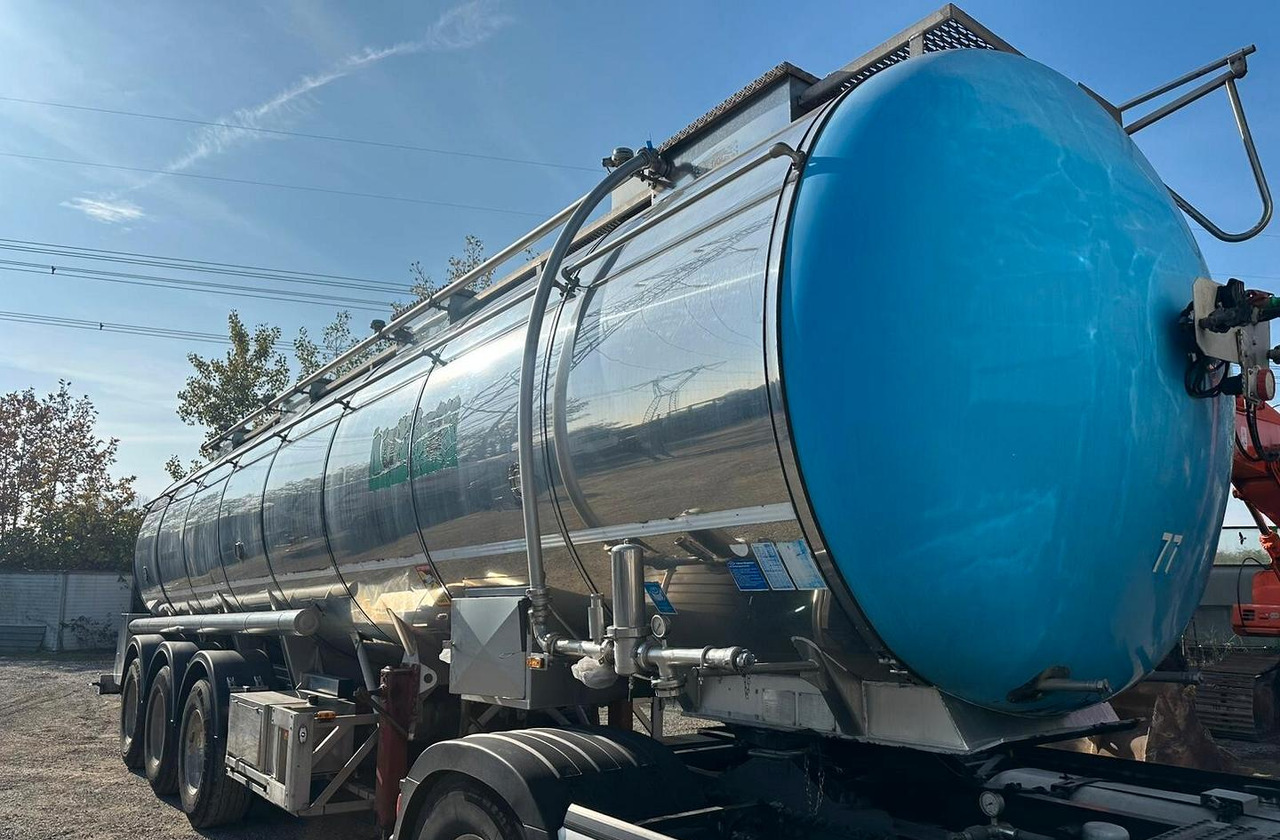 Semirimorchio cisterna Feldbinder - Cisternový náves: obrázok 2 Semirimorchio cisterna Feldbinder - Cisternový náves: obrázok 2