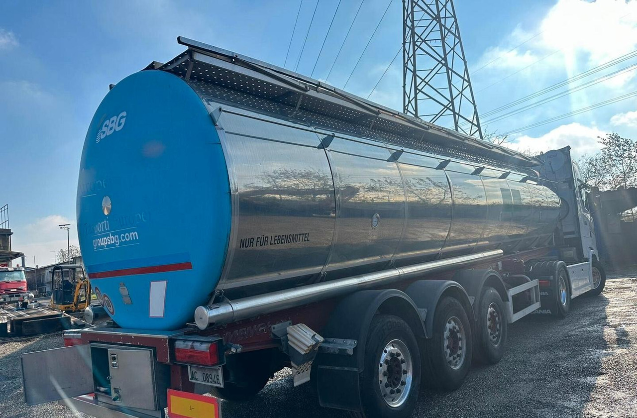 Semirimorchio cisterna Menci trasporto alimentari - Cisternový náves: obrázok 1 Semirimorchio cisterna Menci trasporto alimentari - Cisternový náves: obrázok 1