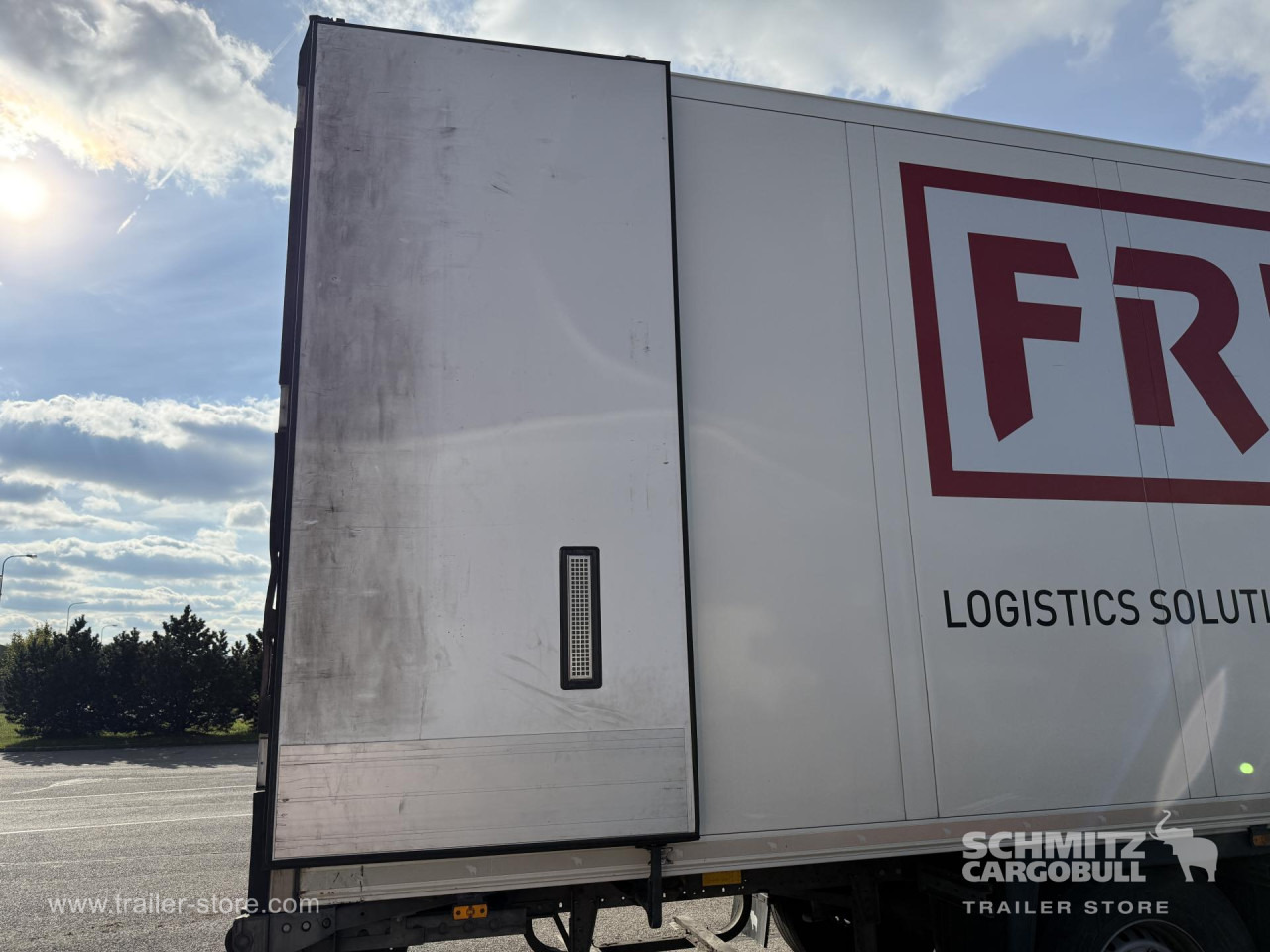 SCHMITZ Reefer Standard Double deck - Náves izotermické: obrázok 2 SCHMITZ Reefer Standard Double deck - Náves izotermické: obrázok 2