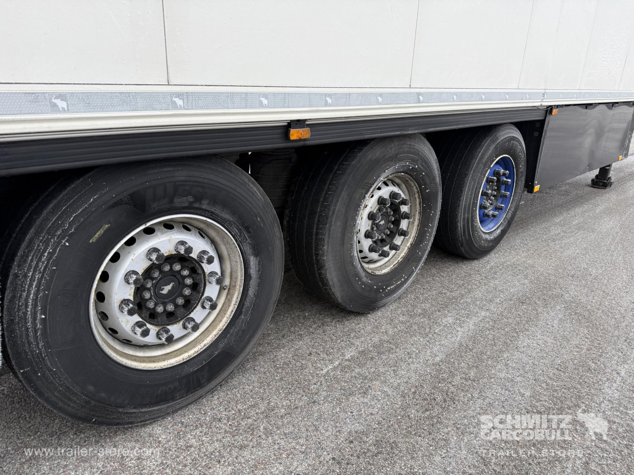 SCHMITZ Reefer Standard - Náves izotermické: obrázok 3 SCHMITZ Reefer Standard - Náves izotermické: obrázok 3