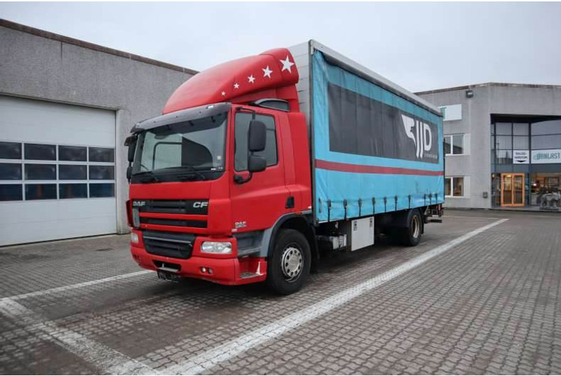 DAF CF 75-360 FA - Plachtové nákladné vozidlo: obrázok 1 DAF CF 75-360 FA - Plachtové nákladné vozidlo: obrázok 1