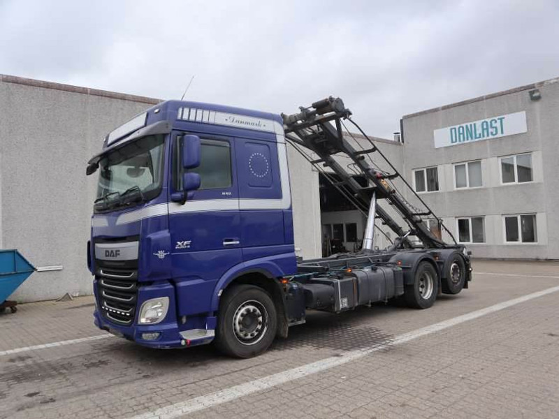 DAF XF 510 FAN EURO 6 - Nákladne vozidlo - káblový systém: obrázok 5 DAF XF 510 FAN EURO 6 - Nákladne vozidlo - káblový systém: obrázok 5