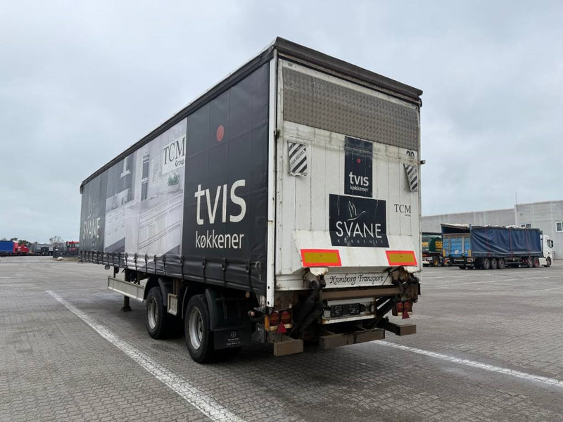 Fliegl Curtainsider / Planenauflieger / Gardin - Plachtový náves: obrázok 5 Fliegl Curtainsider / Planenauflieger / Gardin - Plachtový náves: obrázok 5