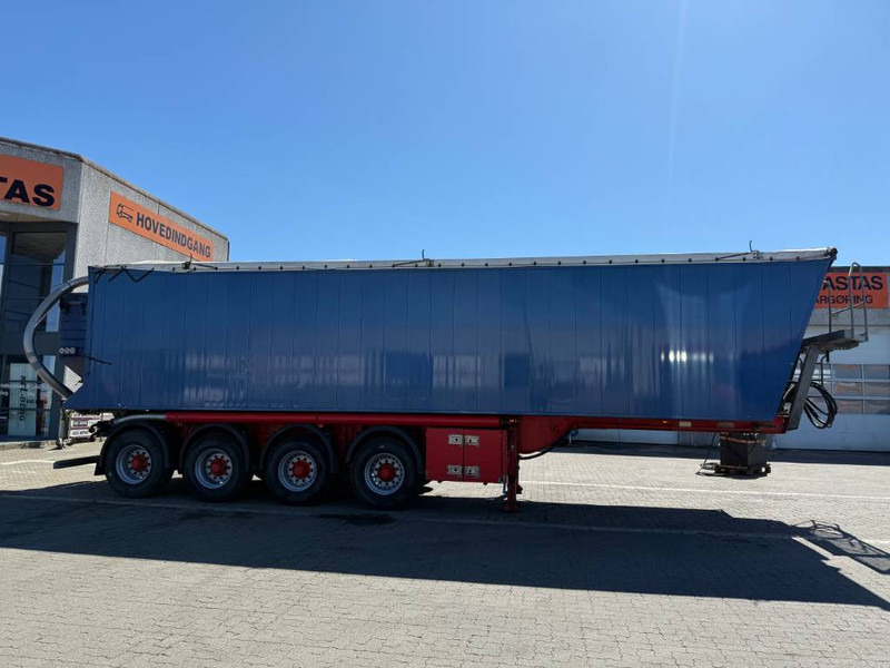 KEL-BERG Tipper/Kipper/Tiptrailer - Náves sklápěcí: obrázok 2 KEL-BERG Tipper/Kipper/Tiptrailer - Náves sklápěcí: obrázok 2