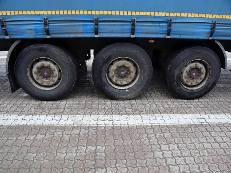 Kögel Curtainsider/Planenauflieger/Gardin - Plachtový náves: obrázok 5 Kögel Curtainsider/Planenauflieger/Gardin - Plachtový náves: obrázok 5