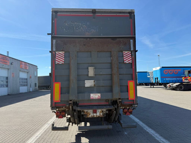 Krone 3-axle Curtainsider/Planenauflieger/Gardintrailer - Plachtový náves: obrázok 4 Krone 3-axle Curtainsider/Planenauflieger/Gardintrailer - Plachtový náves: obrázok 4