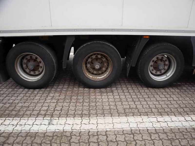 Krone Reefertrailer/Kühlauflieger/køletrailer - Náves chladírenské: obrázok 5 Krone Reefertrailer/Kühlauflieger/køletrailer - Náves chladírenské: obrázok 5