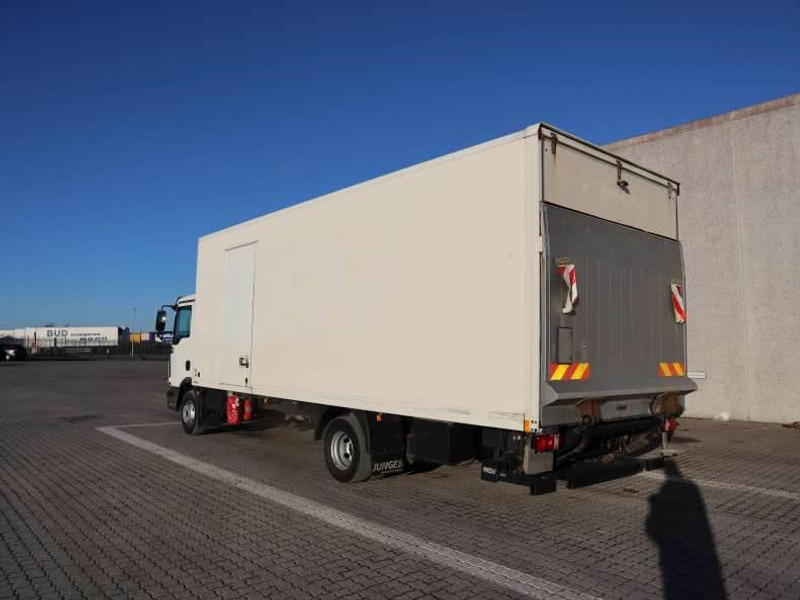 MAN TGL 12.180 EURO 6 - Skříňový nákladní auto: obrázok 4 MAN TGL 12.180 EURO 6 - Skříňový nákladní auto: obrázok 4
